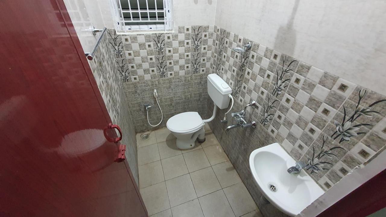 Jr Service Apartment Hotel Coimbatore Exterior photo